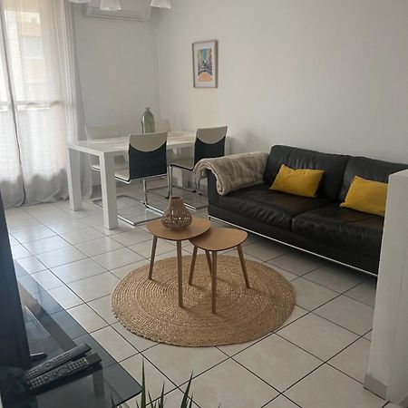 Appart T3 Proche Metro -Draps Et Serviettes Inclus Marseille Exterior photo